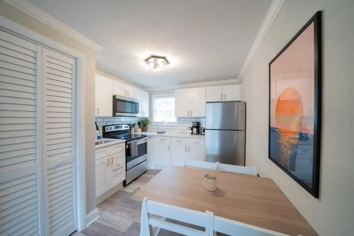 Ov Mosaic Suites - Serene North Camellia Acres USA